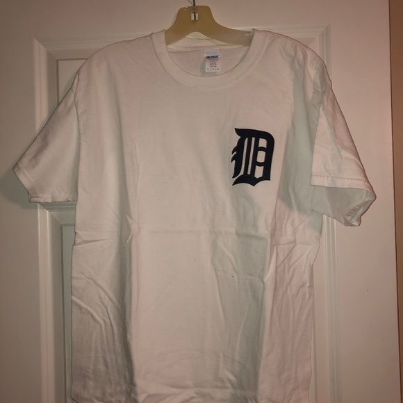 detroit d shirt